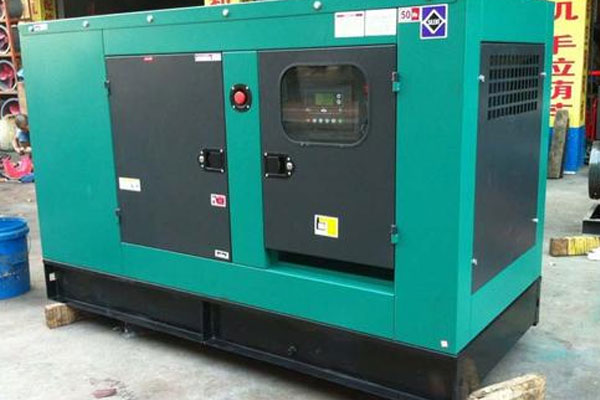 浈江如何检查机油的使用时间？