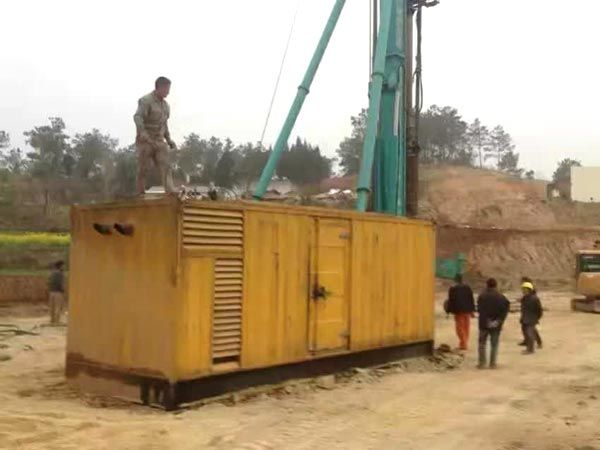 浈江如何判断水冷式机油散热器密封件是否需要更换？